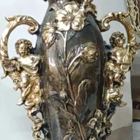 گلدان بزرگ درحد نوع