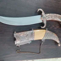 خنجر تیغه فولادی|کلکسیون اشیاء عتیقه|زرقان, |دیوار