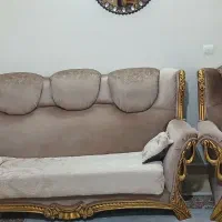 مبل به همراه میز تلویزیون