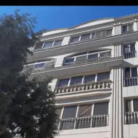 ۸۱ متر ۲ خواب فول امکانات با بالکن رو به افتاب