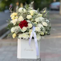 باکس های  گل اماده طبیعی