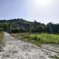 زمین جهت ساخت خونه ویلایی - بر اصلی جاده
