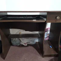 میز کامپیوتر