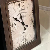 ساعت دیواری چوبی