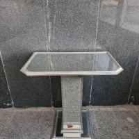 میز آینه ای محکم