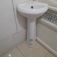 کاسه روشویی کنج