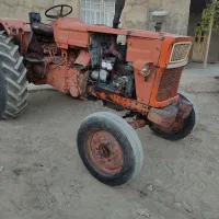 تراکتور رومانی مدل 68