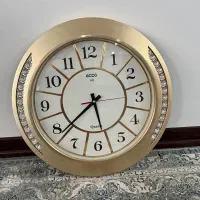 ساعت دیواری