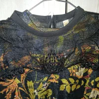 چند عدد مانتو|لباس|تربت‌حیدریه, آغوی|دیوار