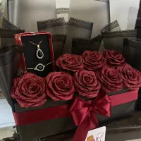 ویژه ی روز دختر با زیر ی تومن