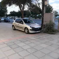 ۲۰۶ تیپ ۲ عروسک