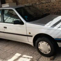 خودرو 405 (دوگانه شرکتی)