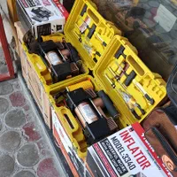 پمپ باد فندکی تیوان 180 وات 100psi دو سیلندر