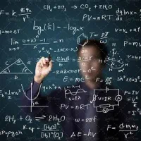 تدریس ریاضیات توسط دانشجوی مقطع ارشد دانشگاه‌ شریف