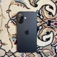 آیفون ۱۶ فوق العاده تمیز سلامت باتری۱۰۰|موبایل|اصفهان, گلزار|دیوار