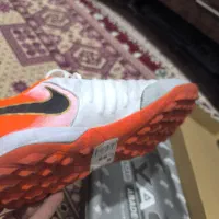 کفش چمن|کیف، کفش، کمربند|مشهد, نیزه|دیوار