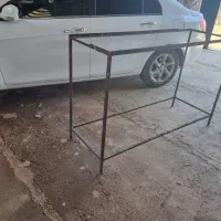 میز اهنی ابزار کار