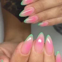 کاشت ناخن یلدایی  فقط ۲۸۰