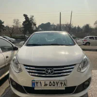 جک j4 / سفید و مشکی / تحویل روز