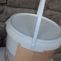 سطل سفید بادوام مقدار زیاد