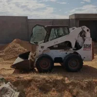 خاکبرداری بیل مکانیکی بابکت و مینی بیل پیکور دار