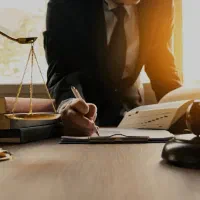 وکالت دعاوی /کیفری /حقوقی /جرائم اقتصادی/ملکی|خدمات مالی، حسابداری، بیمه|تهران, قلهک|دیوار