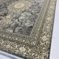 سه عدد فرش دوازده متری ودوعدد کناره یکونیم درسه