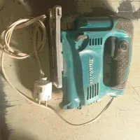 عمود بر ماکیتا