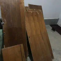 درب کمد قدیمی با روکش چوب گردو