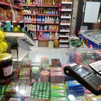 فروشنده اقا سوپرمارکت