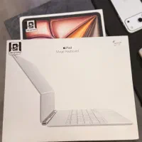 Ipad Air M3 256 ۱۳  به همراه مجیک کیبورد|تبلت|تهران, جردن|دیوار