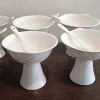 بستنی خوری
