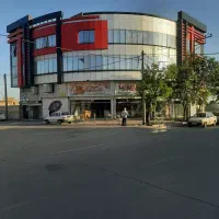 ساختمان-تجاری-4-طبقه