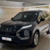 اوتلندر m مشکی ۲۰۲۳