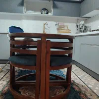 میز ناهار خوری کمجا