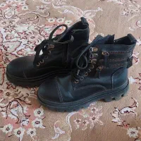 پوتین زنانه|کیف، کفش، کمربند|شیراز, کوزه گری|دیوار