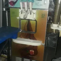 دستگاه بستنی