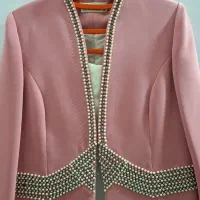 کت وشلوارست