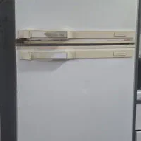 یخچال آزمایش