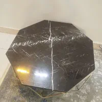 میز بسیار زیبا کاملا نو با رویه سنگ|میز و صندلی غذاخوری|اصفهان, سعادتآباد|دیوار