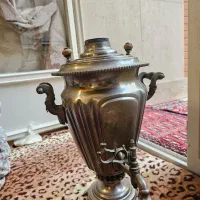 سماور روسی عتیقه بزرگ|کلکسیون اشیاء عتیقه|تهران, دریاچه شهدای خلیج فارس|دیوار
