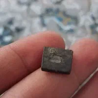 نشان فوق کهنه|کلکسیون اشیاء عتیقه|هشتگرد, ینگی امام|دیوار