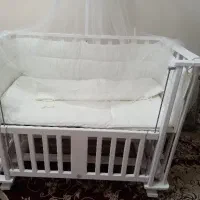 تخت وگهواره نوزاد|تخت و صندلی بچه|خرمشهر, |دیوار