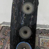 میدرنج و طاقچه