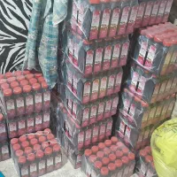 آب زرشک و آب اخته.هرکی میخواد بیاد ببره