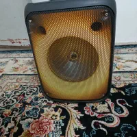 اسپیکر بزرگ