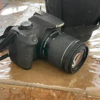 دوربین canon|دوربین عکاسی و فیلم‌برداری|مشهد, دانشجو|دیوار