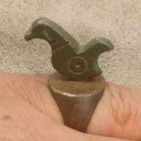 انگشتر کهنه موزه ای