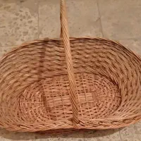 سبد حصیر بافت چوبی تزئین شده|صنایع دستی و سایر لوازم تزئینی|قم, امامزاده ابراهیم|دیوار