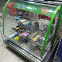 ویترین مغازه